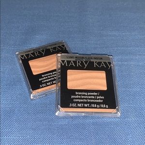 Mary Kay Bronzing Powder